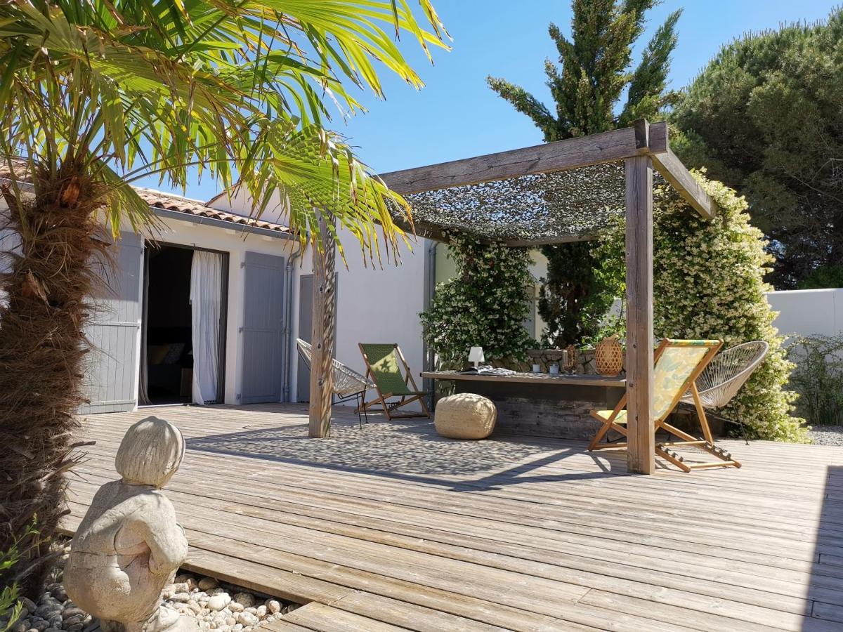 Derriere La Plage : Suite, Patio Et Pergola Le Bois-Plage-en-Re Exterior photo